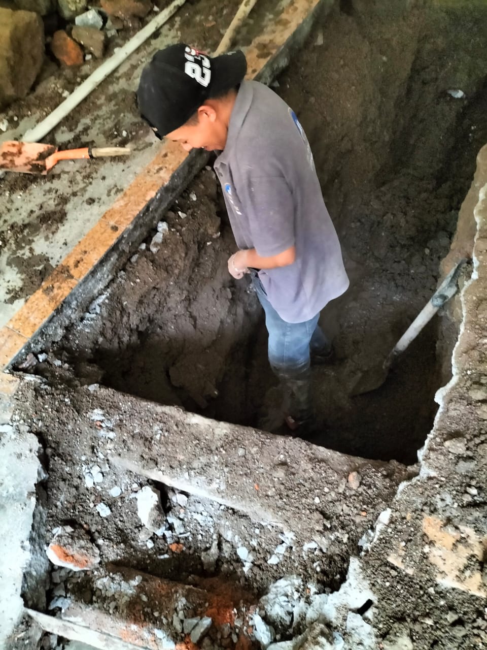 Servicio de Desazolves de Drenajes en la Colonia San Lorenzo Totolinga, Naucalpan