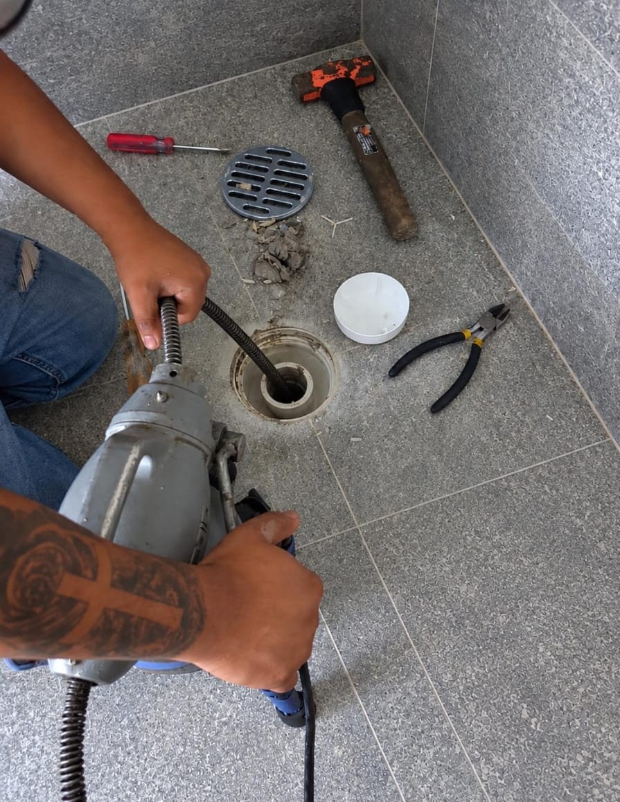 Servicio de Desazolves de Drenajes en la Colonia Plan de Ayala, Naucalpan