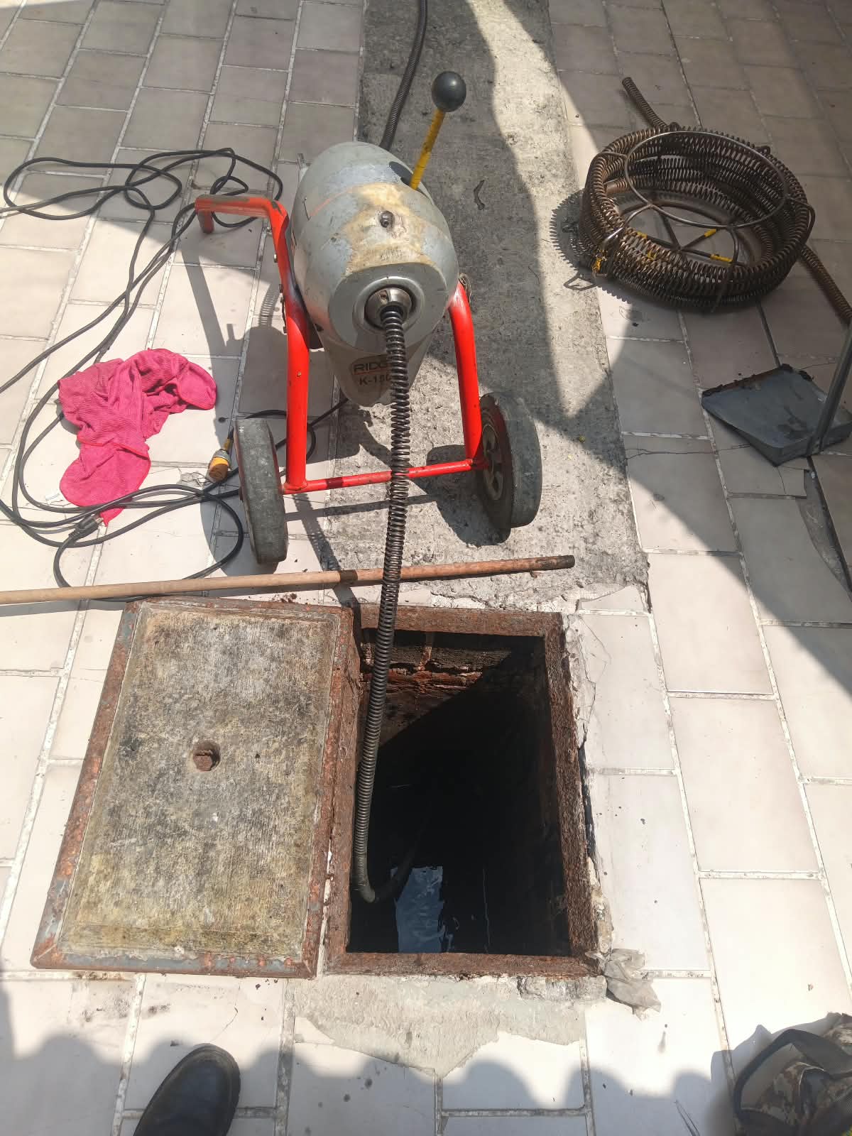 Servicio de Desazolves de Drenajes en la Colonia Santa Apolonia, Azcapotzalco