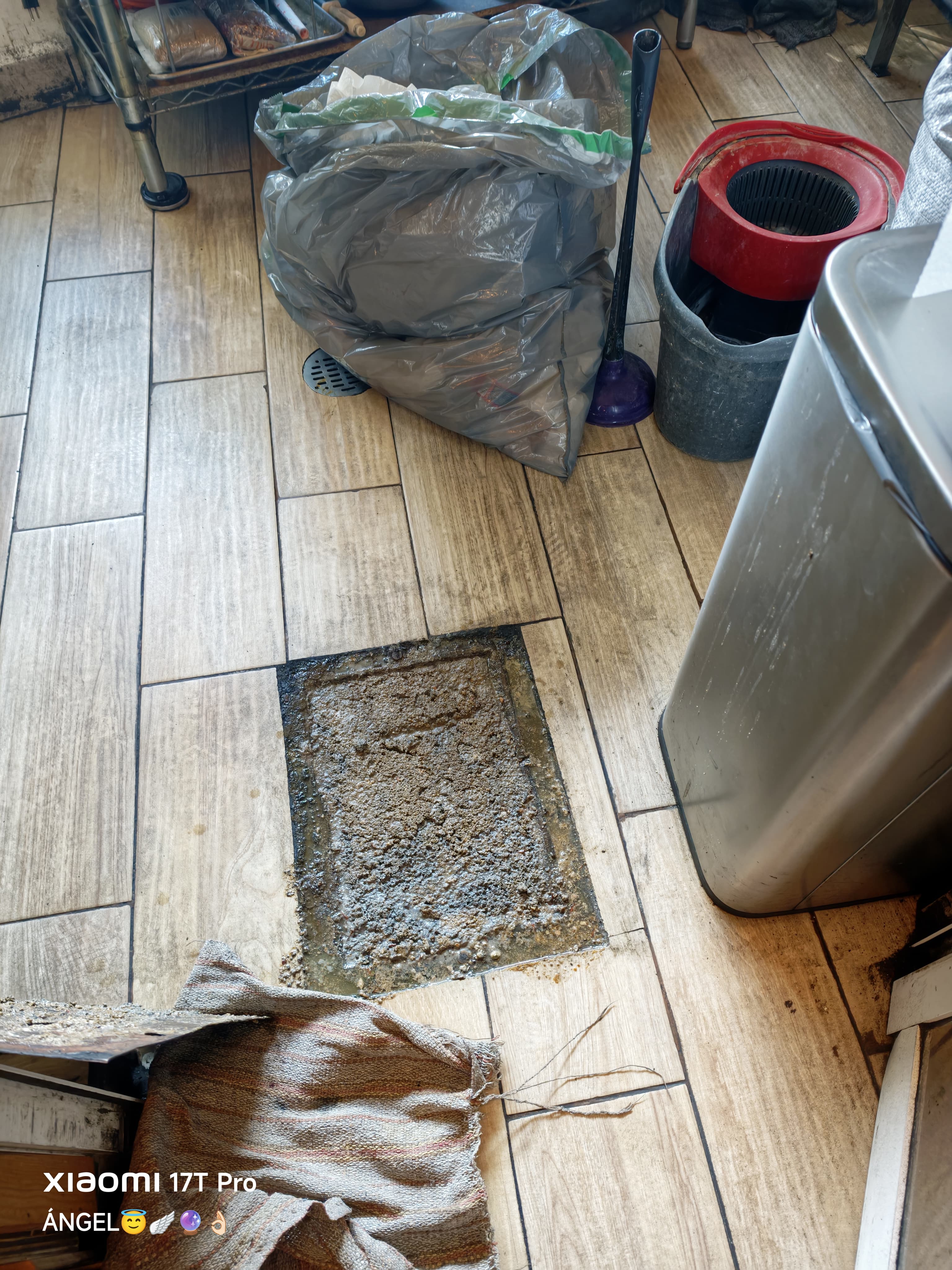 Servicio de Desazolves de Drenajes en la Colonia Potrero Chico, Ecatepec