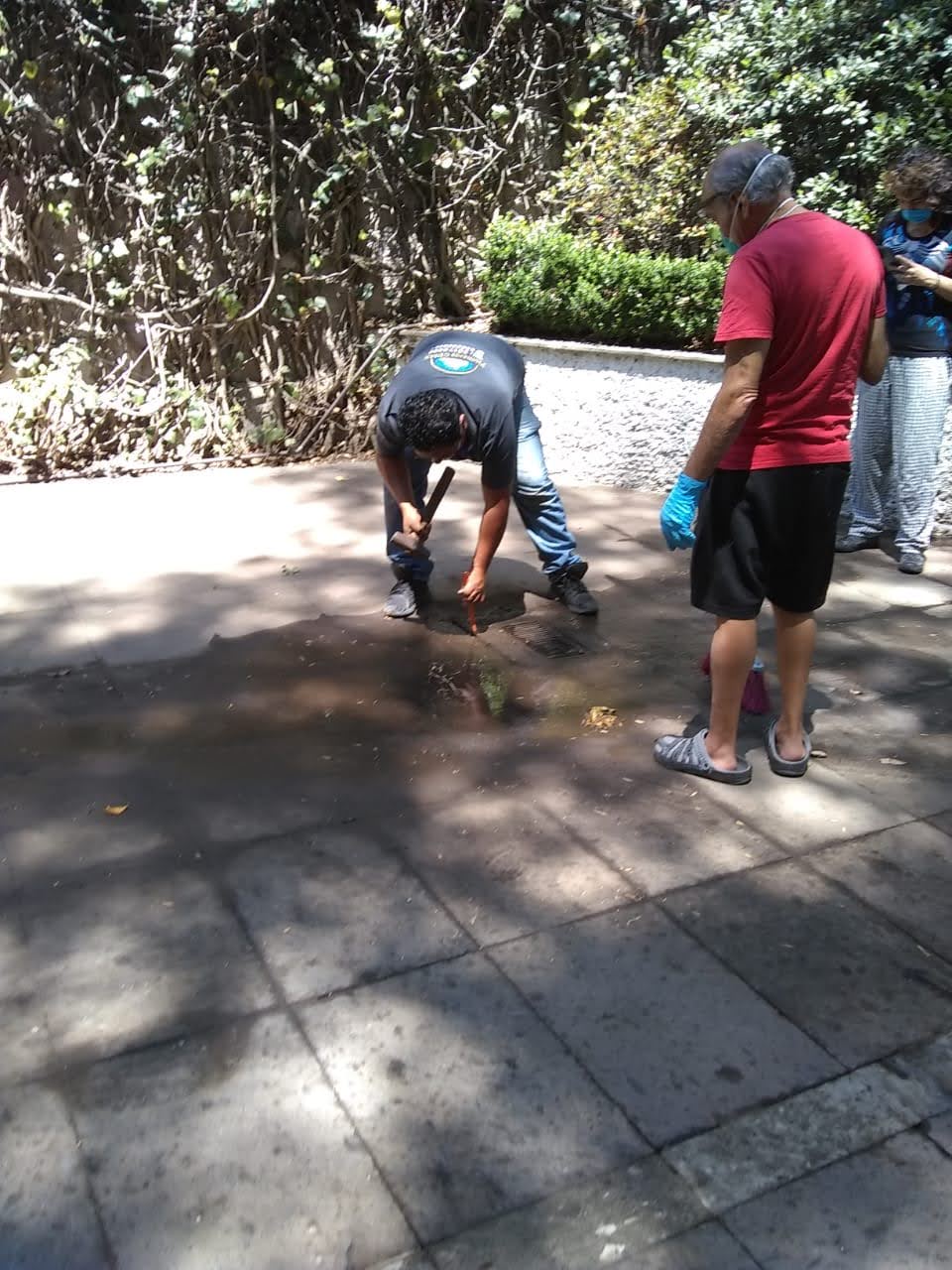 Servicio de Desazolves de Drenajes en la Colonia Nuevo Paseo de San Agustín, Ecatepec