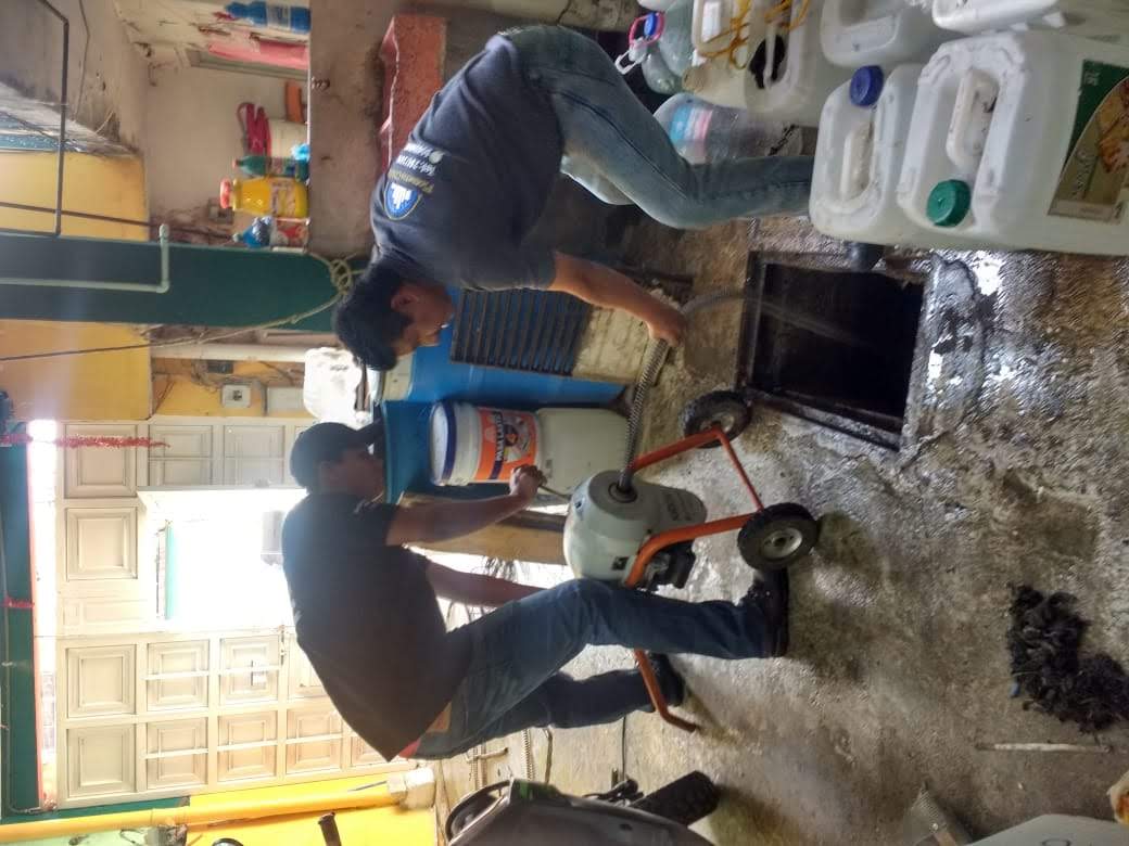 Servicio de Desazolves de Drenajes en la Colonia Merced Gómez, Benito Juárez