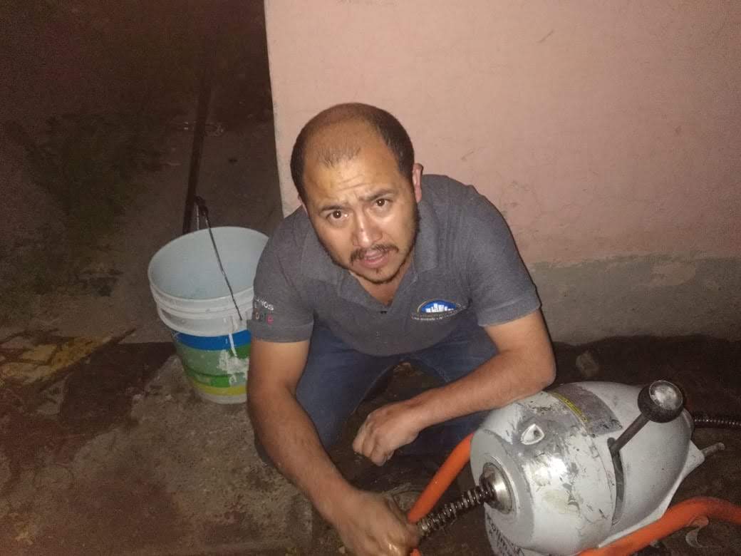 Servicio de Desazolves de Drenajes en la Colonia Ignacio Allende, Ecatepec