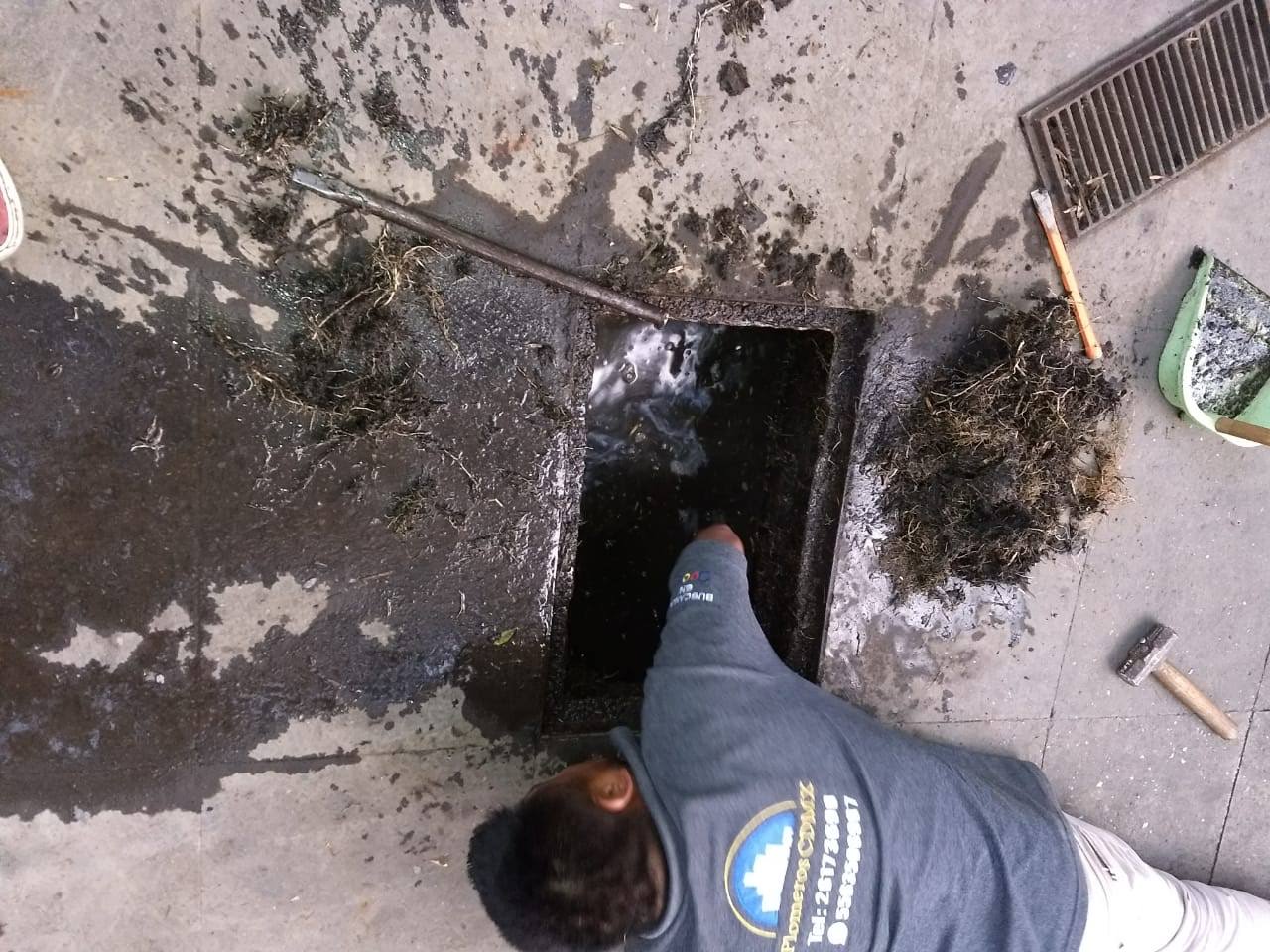 Servicio de Desazolves de Drenajes en la Colonia Alborada, Ecatepec